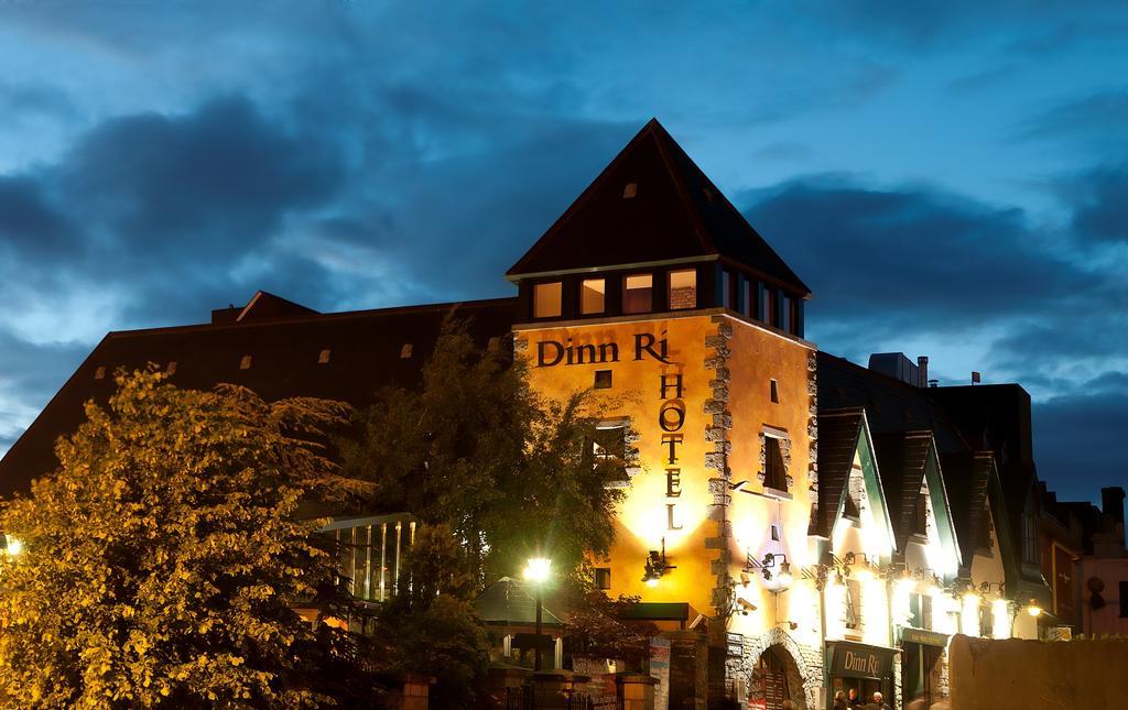Dinn Ri Hotel Carlow Buitenkant foto